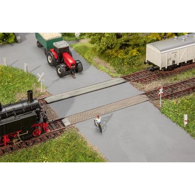 Faller 120243 Unprotected level crossing 1:87