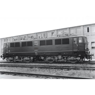 Ηλεκτράμαξα Electric locomotive class E42, DR, period III, livery green red ARNOLD HN2273