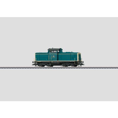 Marklin 37002 Diesel Locomotive. German Federal Railroad (DB) class 211 diesel locomotive.
